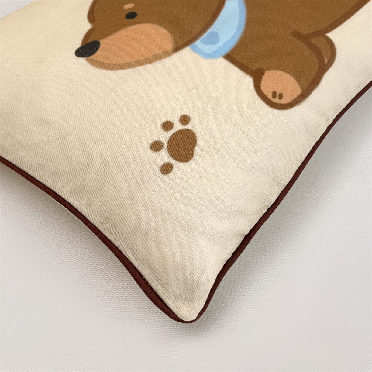 91家纺网 家纺一手货源 找家纺 雯豆家纺 2026新款全棉双层纱布枕套儿童卡通枕芯定位纯棉大版枕头套 双层纱-腊肠狗