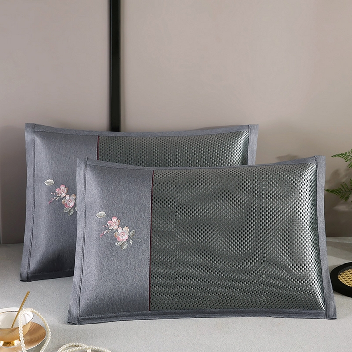 小牛席业 2026新款冰藤夏凉枕【中式刺绣】系列枕套凉枕套夏天枕套冰丝枕套竹枕套藤枕套冰藤枕套 中式刺绣冰藤夏凉枕（大冰藤黑咖）