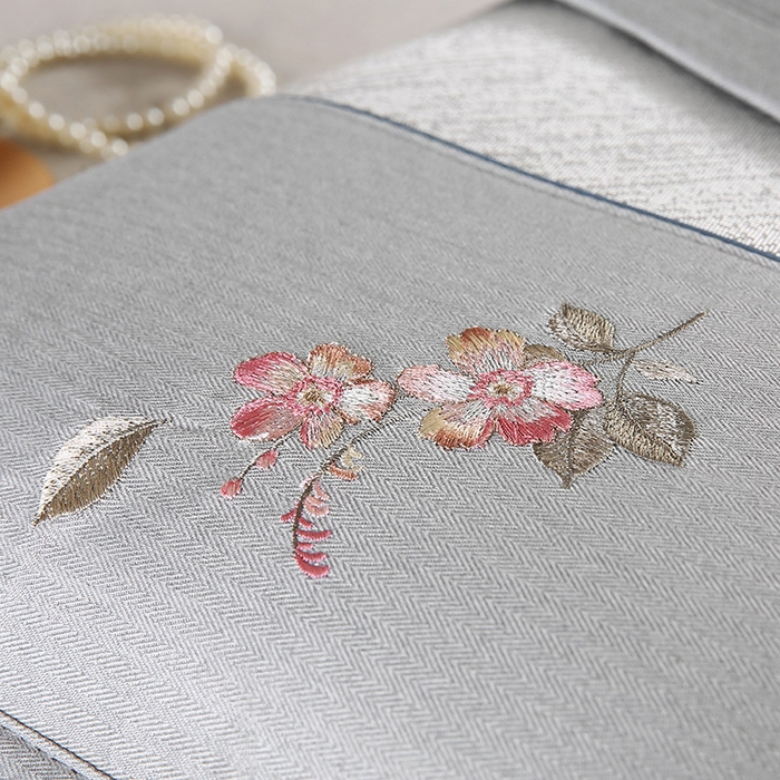 91家纺网 家纺一手货源 找家纺 小牛席业 2026新款冰藤夏凉枕【中式刺绣】系列枕套凉枕套夏天枕套冰丝枕套竹枕套藤枕套冰藤枕套 中式刺绣冰藤夏凉枕（小斜纹冰藤银灰）