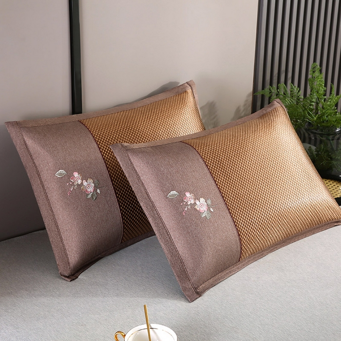 91家纺网 家纺一手货源 找家纺 小牛席业 2026新款冰藤夏凉枕【中式刺绣】系列枕套凉枕套夏天枕套冰丝枕套竹枕套藤枕套冰藤枕套 中式刺绣冰藤夏凉枕（大冰藤咖色）