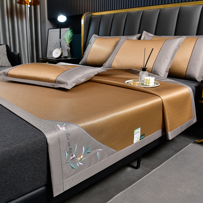 91家纺网 家纺一手货源 找家纺 （总）小牛席业 2026新款小千鸟格-甜蜜夏日冰丝席系列凉席藤席冰藤席竹席空调席草席冰丝席豆豆席乳胶席三件套