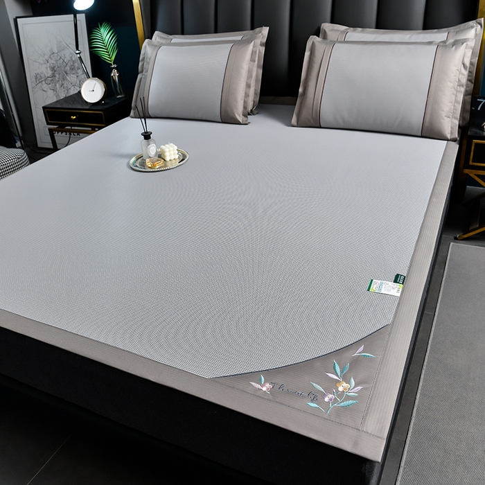 91家纺网 家纺一手货源 找家纺 （总）小牛席业 2026新款小千鸟格-甜蜜夏日冰丝席系列凉席藤席冰藤席竹席空调席草席冰丝席豆豆席乳胶席三件套