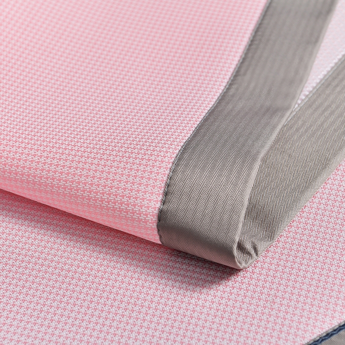 91家纺网 家纺一手货源 找家纺 小牛席业 2026新款小千鸟格-甜蜜夏日冰丝席系列凉席藤席冰藤席竹席空调席草席冰丝席豆豆席乳胶席三件套 甜蜜夏日冰丝席-粉色