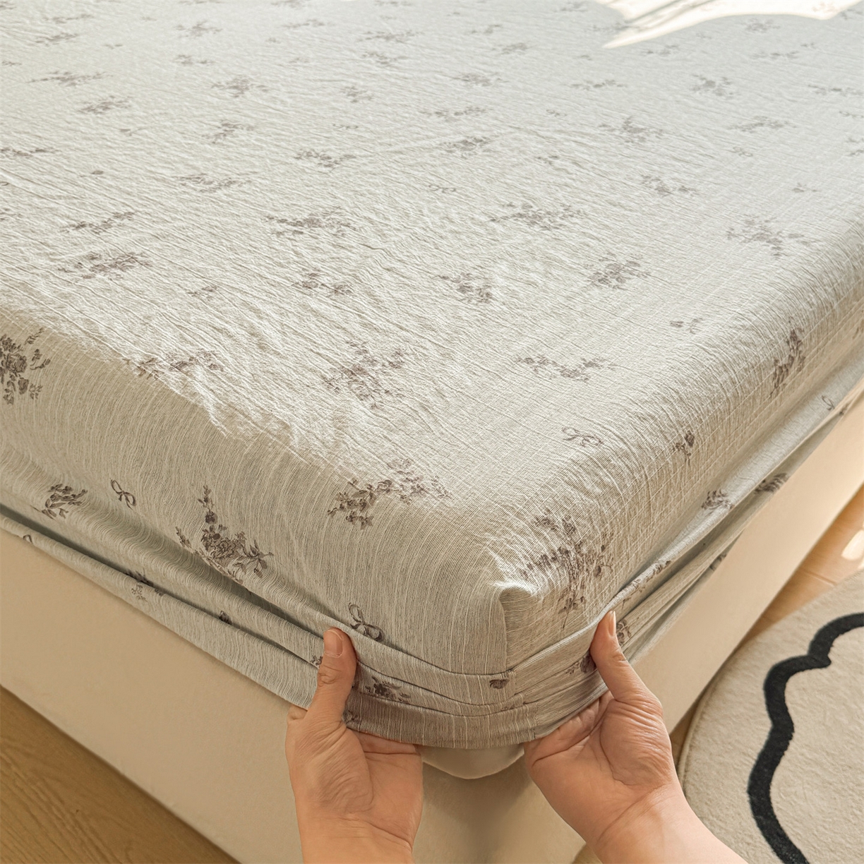 91家纺网 家纺一手货源 找家纺 （总）雯豆家纺 2026春夏新款色织提花单层床笠三件套印花小清新卡通床罩