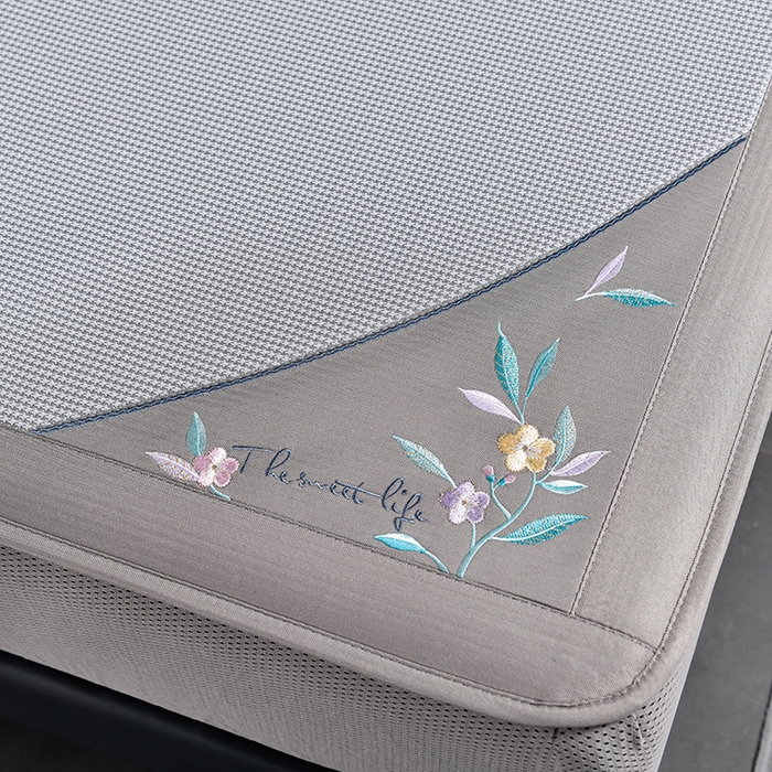 91家纺网 家纺一手货源 找家纺 （总）小牛席业 2026新款小千鸟格-甜蜜夏日冰丝席系列（床笠款）凉席藤席冰藤席竹席空调席草席冰丝席豆豆席乳胶席三件