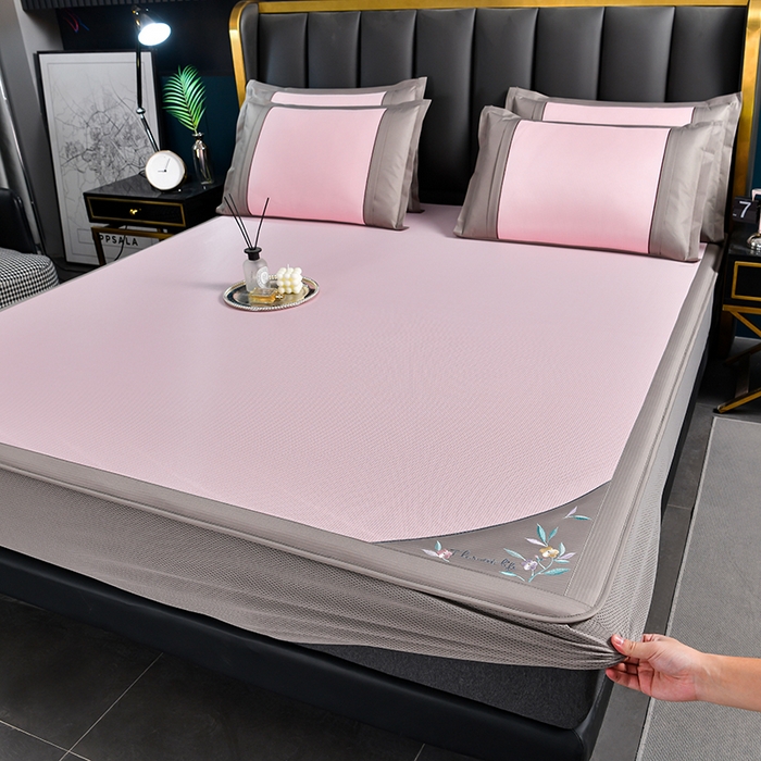 91家纺网 家纺一手货源 找家纺 （总）小牛席业 2026新款小千鸟格-甜蜜夏日冰丝席系列（床笠款）凉席藤席冰藤席竹席空调席草席冰丝席豆豆席乳胶席三件