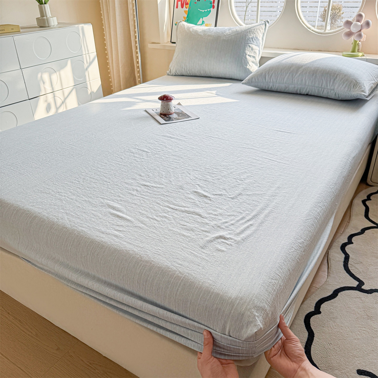 91家纺网 家纺一手货源 找家纺 雯豆家纺 2026春夏新款色织提花单层床笠三件套印花小清新卡通床罩 色织-湖水蓝