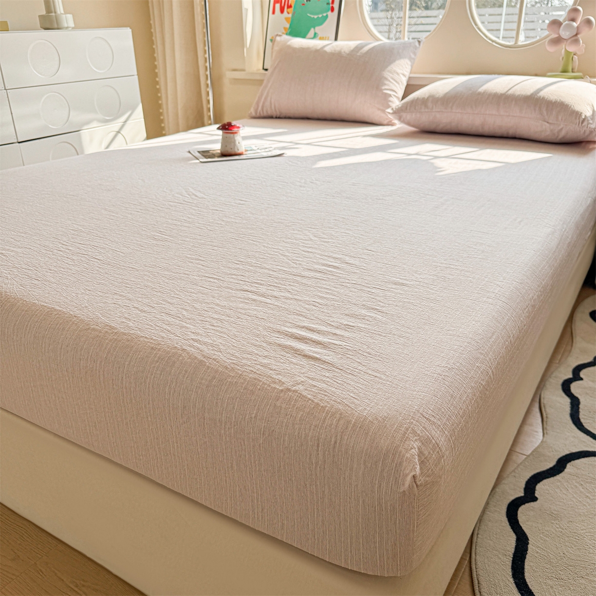 91家纺网 家纺一手货源 找家纺 雯豆家纺 2026春夏新款色织提花单层床笠三件套印花小清新卡通床罩 色织-玫瑰粉