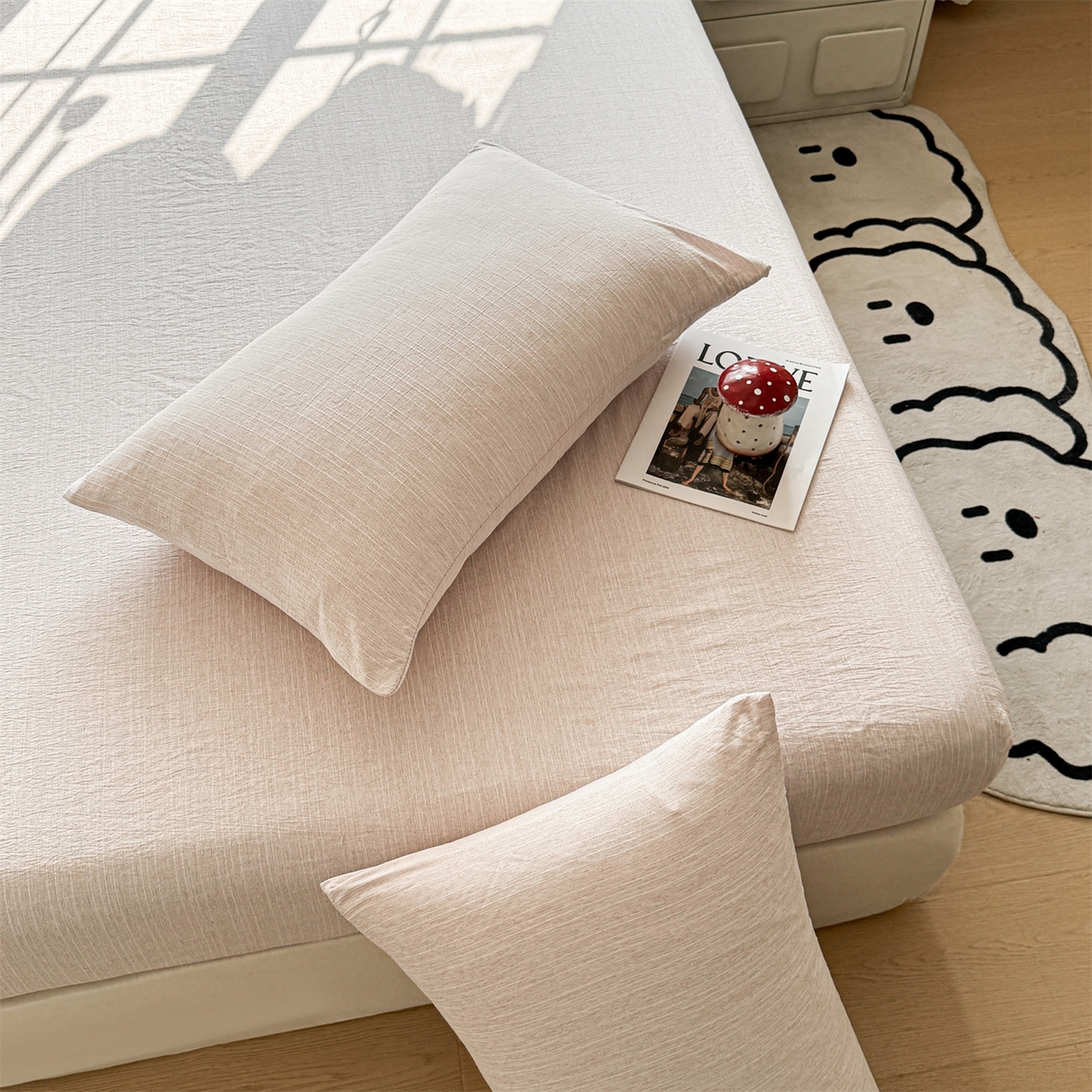 91家纺网 家纺一手货源 找家纺 雯豆家纺 2026春夏新款色织提花单层床笠三件套印花小清新卡通床罩 色织-玫瑰粉