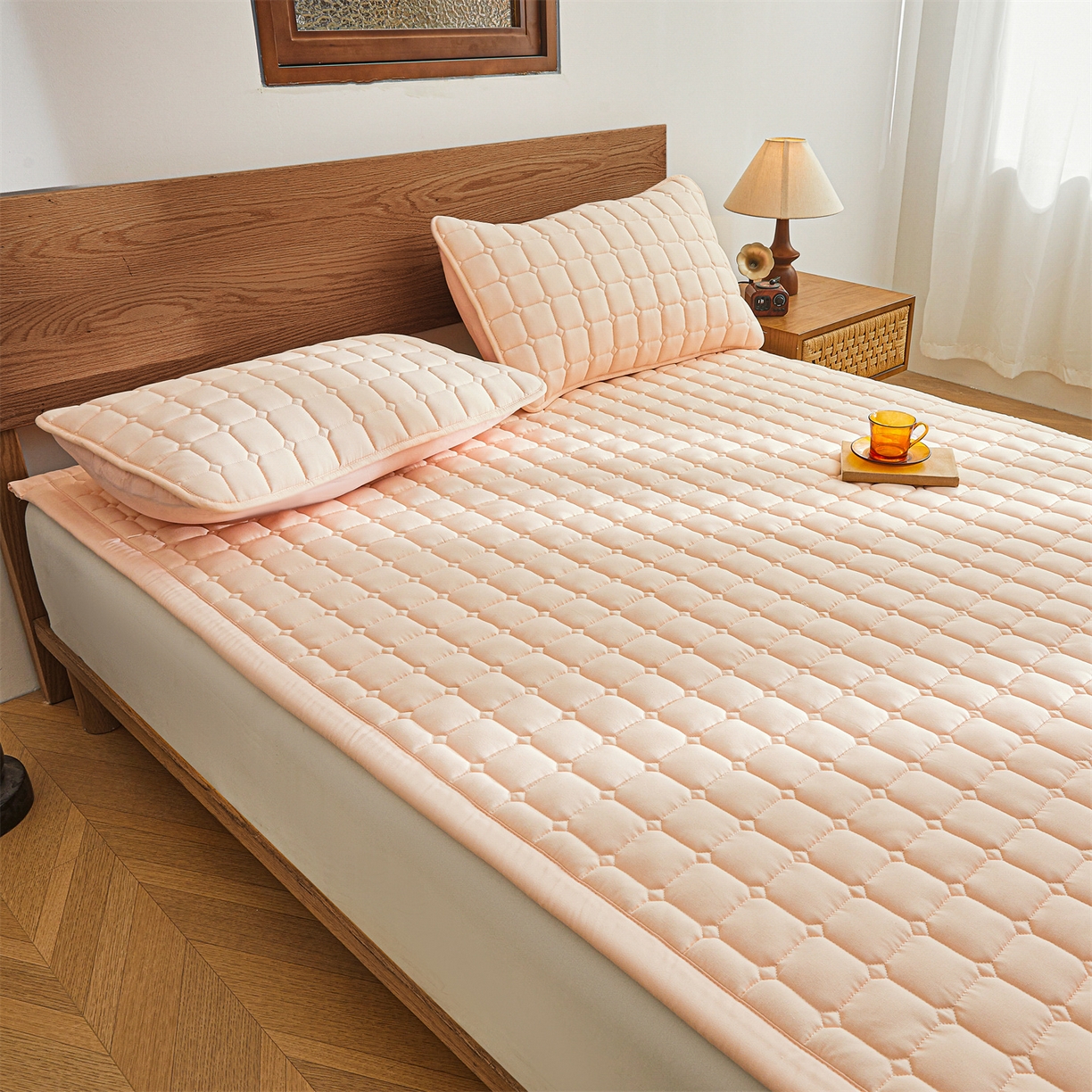 91家纺网 家纺一手货源 找家纺 雯豆家纺 2026春夏新款老粗布新疆棉花床垫床护垫加厚隔脏床垫遮盖物 老粗布-奶咖