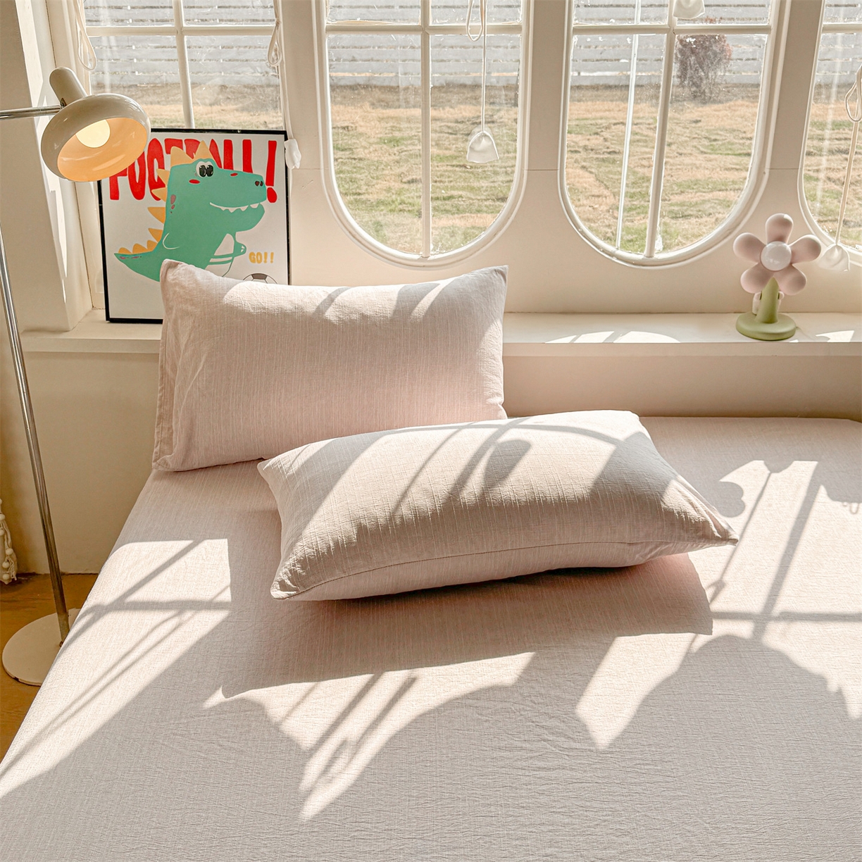 91家纺网 家纺一手货源 找家纺 雯豆家纺 2026春夏新款色织提花单层床笠三件套印花小清新卡通床罩 色织-玫瑰粉