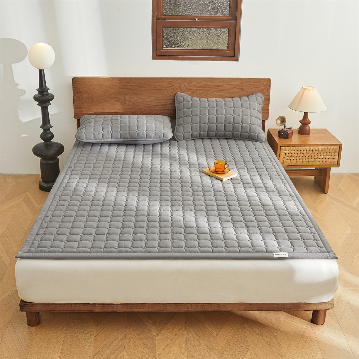 91家纺网 家纺一手货源 找家纺 雯豆家纺 2026春夏新款老粗布新疆棉花床垫床护垫加厚隔脏床垫遮盖物 老粗布-经典灰