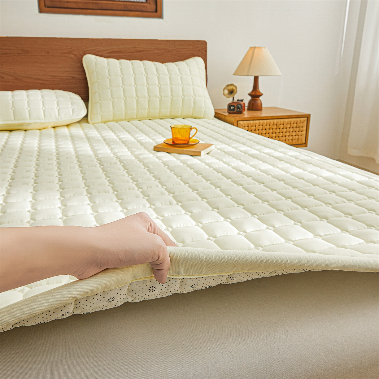 91家纺网 家纺一手货源 找家纺 雯豆家纺 2026春夏新款老粗布新疆棉花床垫床护垫加厚隔脏床垫遮盖物 老粗布-米白