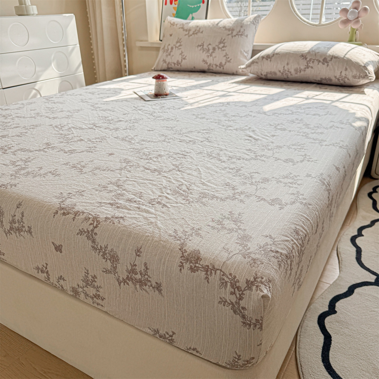 91家纺网 家纺一手货源 找家纺 雯豆家纺 2026春夏新款色织提花单层床笠三件套印花小清新卡通床罩 色织提花-蝶恋花