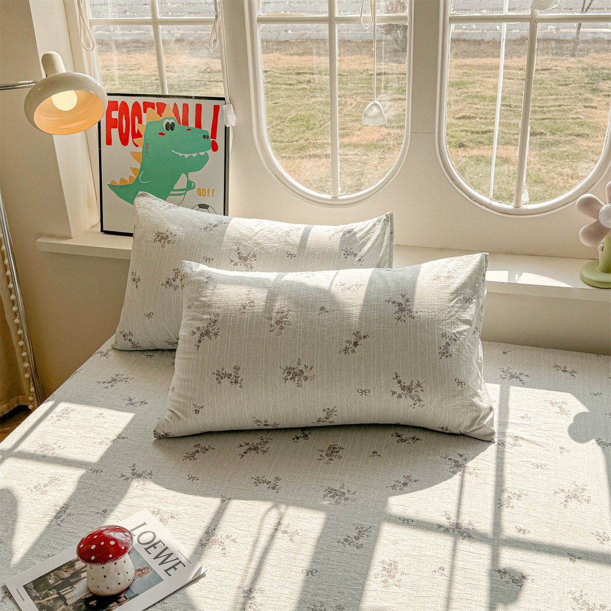 91家纺网 家纺一手货源 找家纺 雯豆家纺 2026春夏新款色织提花单层床笠三件套印花小清新卡通床罩 色织提花-俏佳人