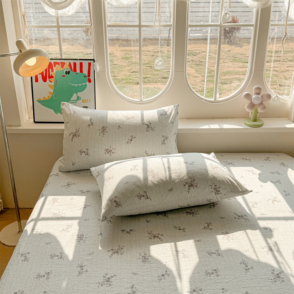 91家纺网 家纺一手货源 找家纺 雯豆家纺 2026春夏新款色织提花单层床笠三件套印花小清新卡通床罩 色织提花-俏佳人