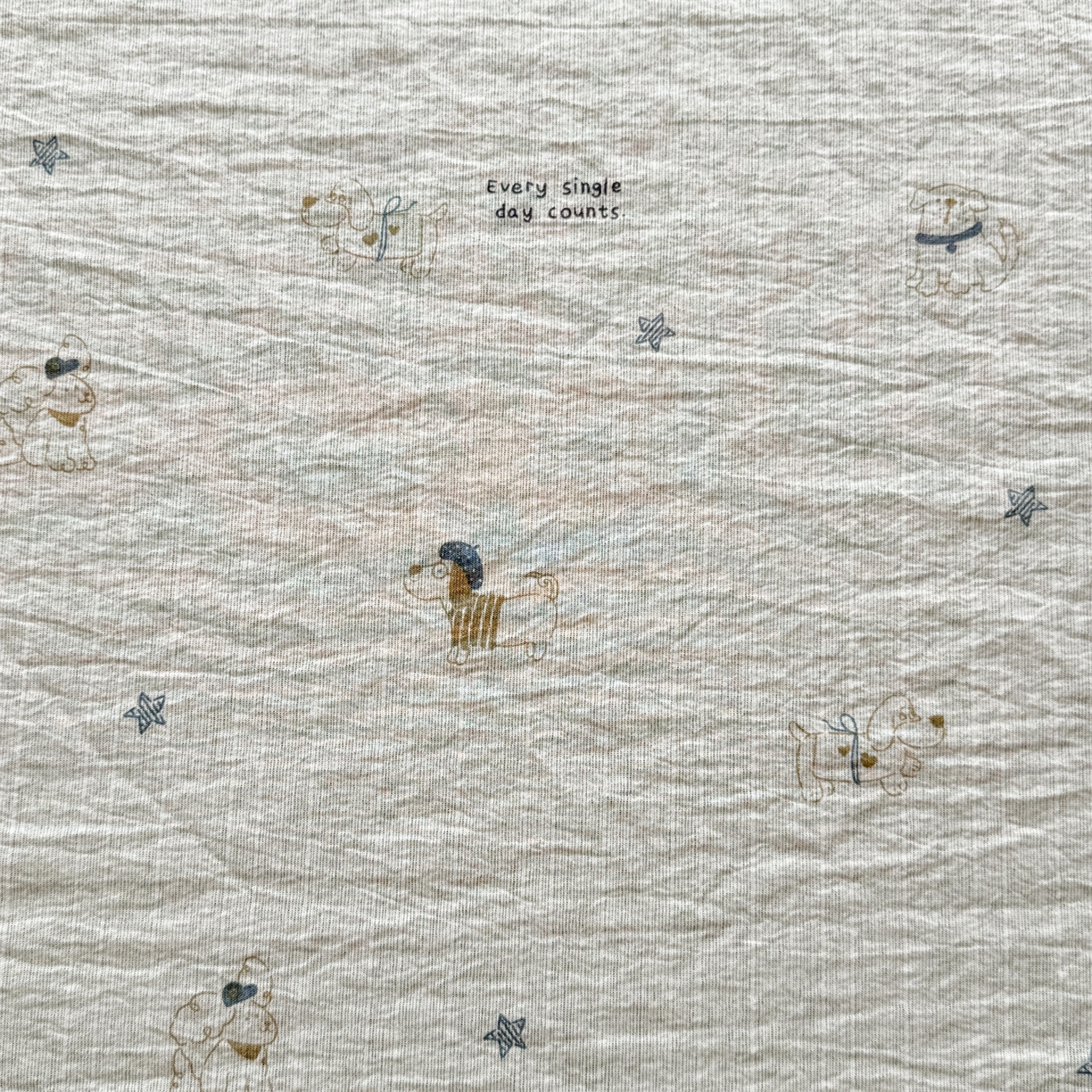 91家纺网 家纺一手货源 找家纺 雯豆家纺 2026春夏新款色织提花单层床笠三件套印花小清新卡通床罩 色织提花-星星狗