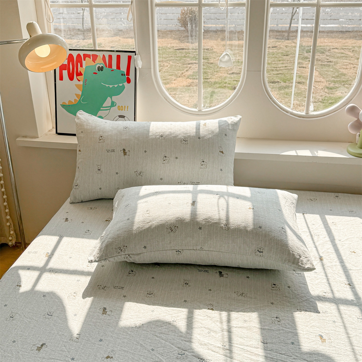 91家纺网 家纺一手货源 找家纺 雯豆家纺 2026春夏新款色织提花单层床笠三件套印花小清新卡通床罩 色织提花-星星狗