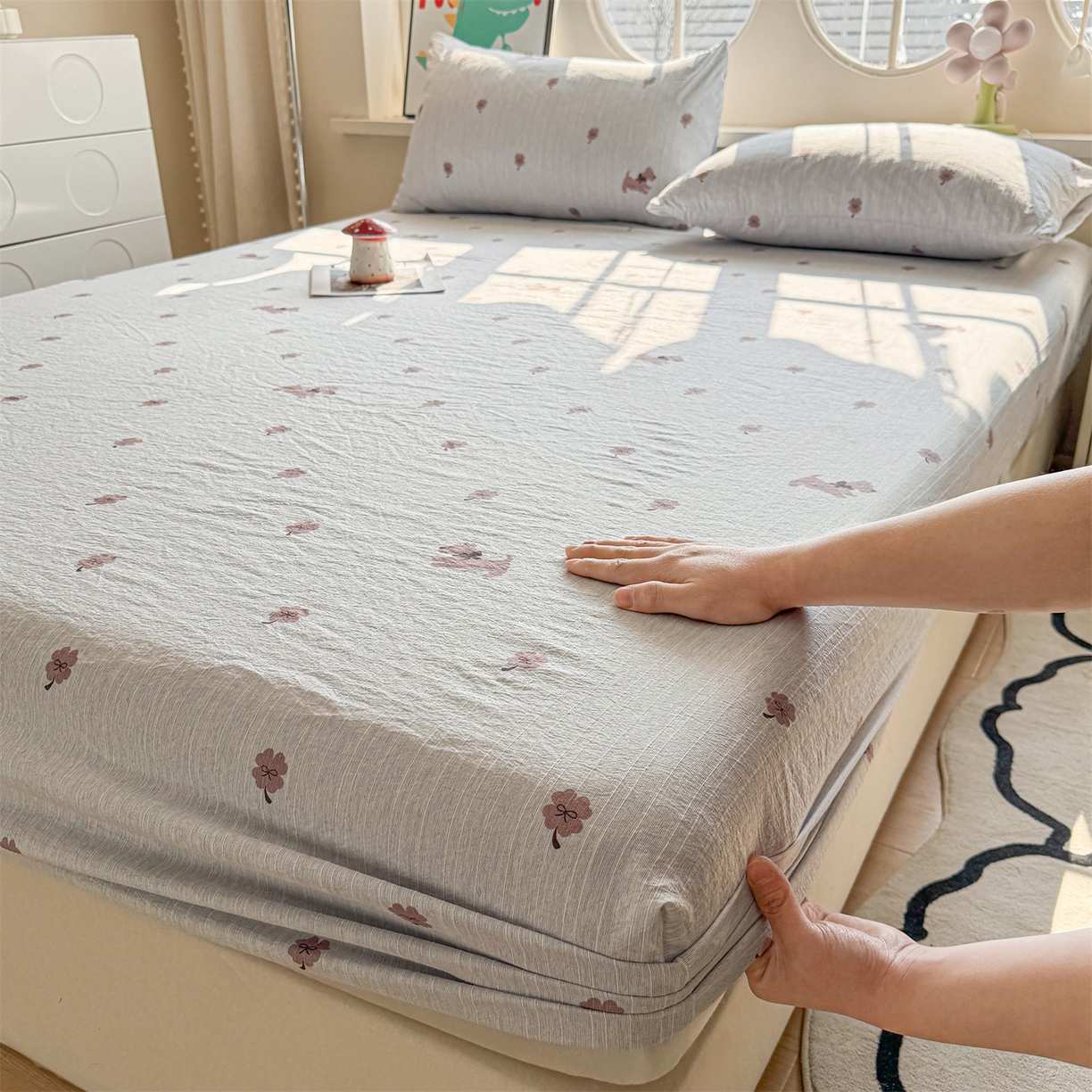 91家纺网 家纺一手货源 找家纺 雯豆家纺 2026春夏新款色织提花单层床笠三件套印花小清新卡通床罩 色织提花-幸运狗