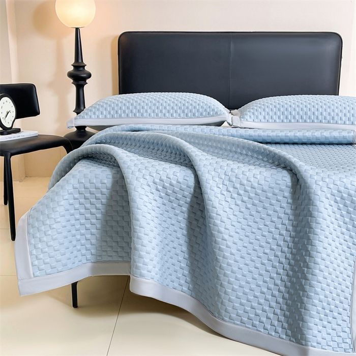 91家纺网 家纺一手货源 找家纺 雯豆家纺 2026新款A类PE凉席三件套冰豆豆席A类纯色凉豆豆席子可水洗空调软席 方格款-海涛蓝