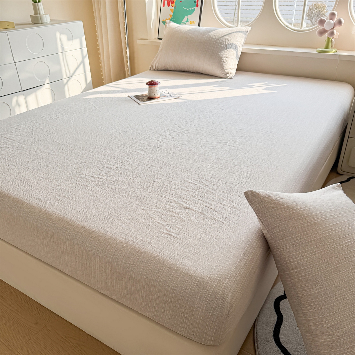 91家纺网 家纺一手货源 找家纺 雯豆家纺 2026春夏新款色织提花单层床笠三件套印花小清新卡通床罩 色织提花-烟茶