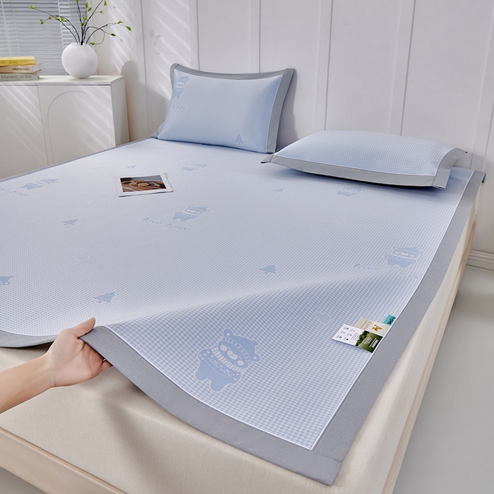 小牛席业 2026新款【实拍风格】双PE高凉感-韩版小熊提花冰丝席凉席竹席藤席冰藤席乳胶席豆豆席 蓝色