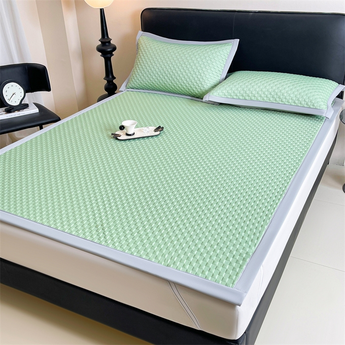 91家纺网 家纺一手货源 找家纺 雯豆家纺 2026新款A类PE凉席三件套冰豆豆席A类纯色凉豆豆席子可水洗空调软席 方格款-清新绿