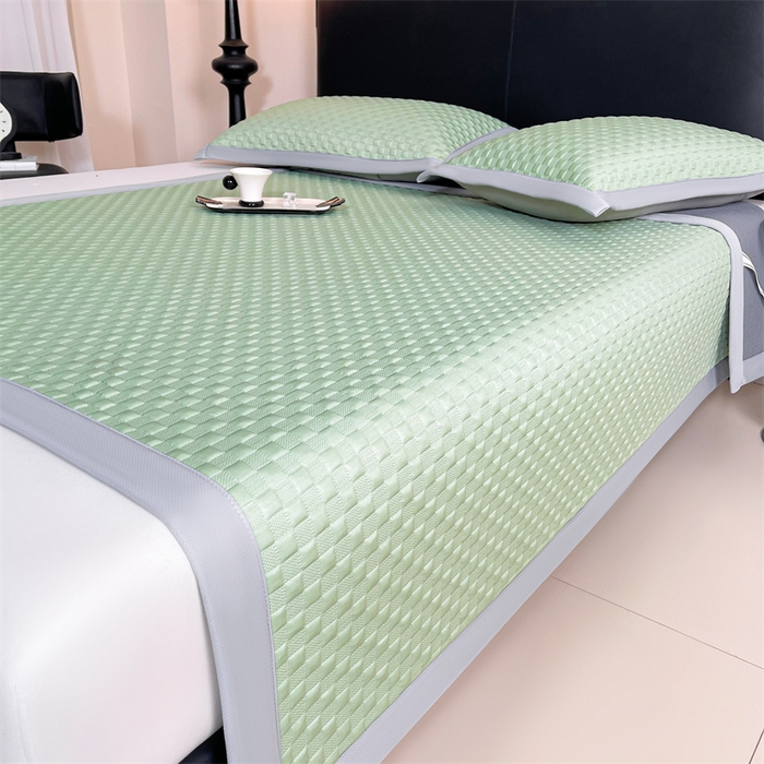 91家纺网 家纺一手货源 找家纺 雯豆家纺 2026新款A类PE凉席三件套冰豆豆席A类纯色凉豆豆席子可水洗空调软席 方格款-清新绿