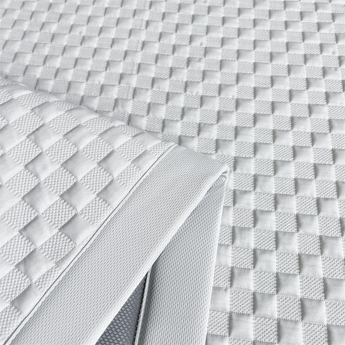 91家纺网 家纺一手货源 找家纺 雯豆家纺 2026新款A类PE凉席三件套冰豆豆席A类纯色凉豆豆席子可水洗空调软席 方格款-威尼斯灰