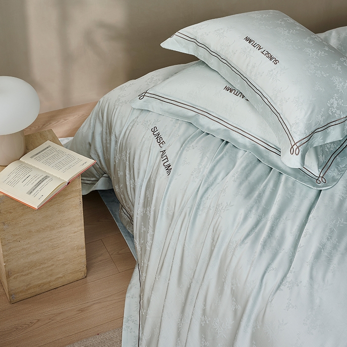 91家纺网 家纺一手货源 找家纺 诗黛尔 2026春夏新款天棉缎刺绣-新竹韵系列 新竹韵-冰晶兰