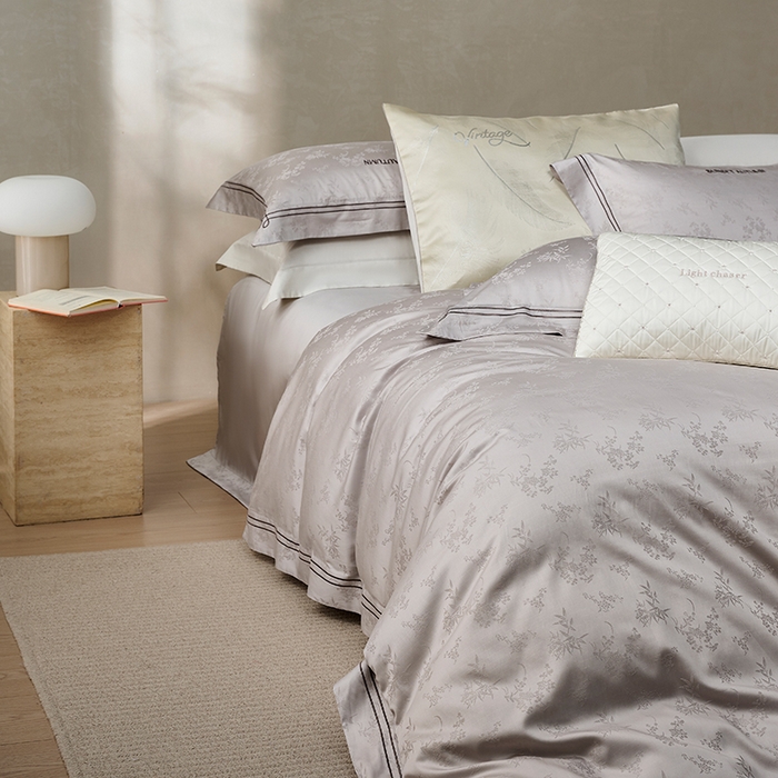 91家纺网 家纺一手货源 找家纺 诗黛尔 2026春夏新款天棉缎刺绣-新竹韵系列 新竹韵-新芯灰