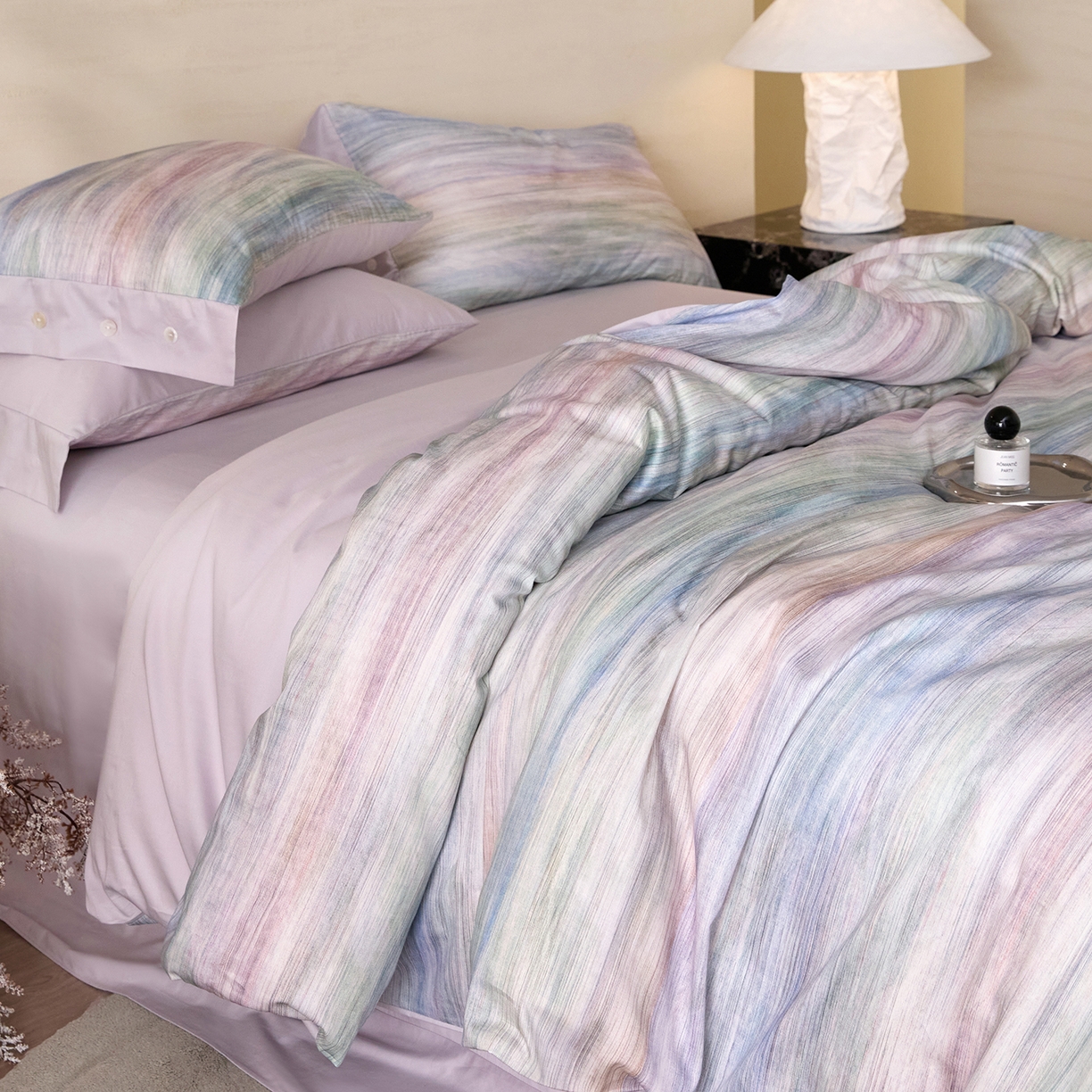 91家纺网 家纺一手货源 找家纺 梧桐树 2026新款60支长绒棉纯棉宽边纽扣系列四件套 N602摩卡蓝