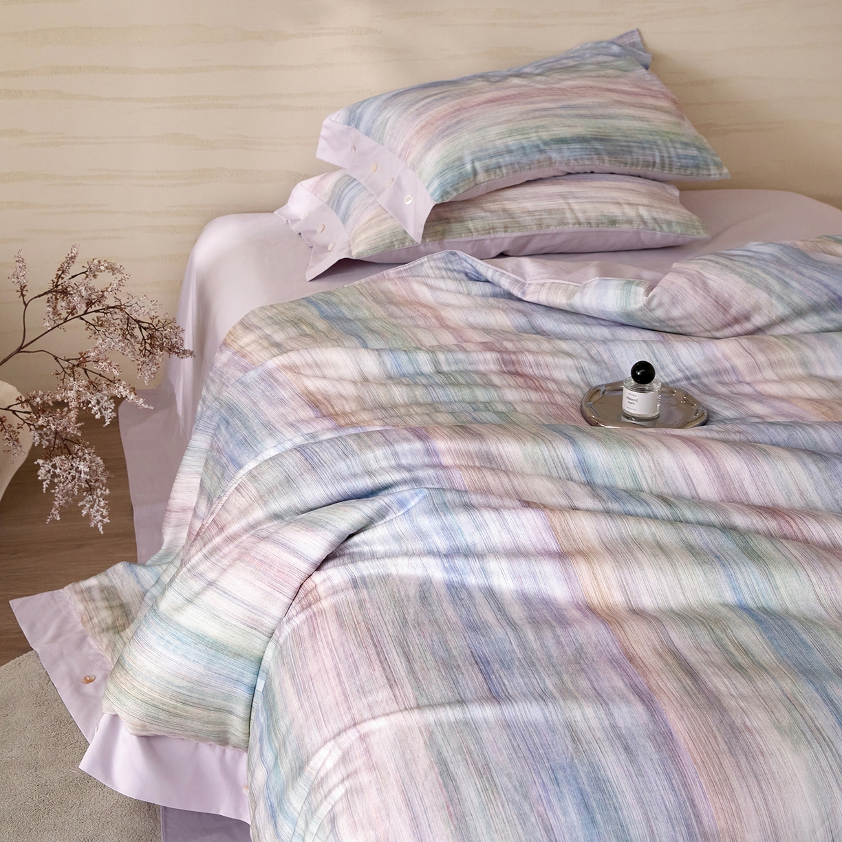 91家纺网 家纺一手货源 找家纺 梧桐树 2026新款60支长绒棉纯棉宽边纽扣系列四件套 N602摩卡蓝