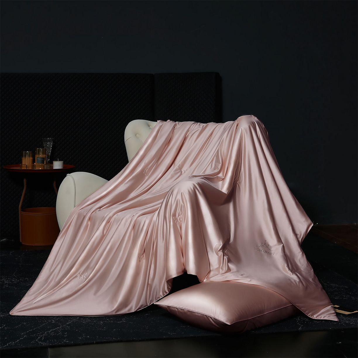 91家纺网 家纺一手货源 找家纺 鸣升家纺 2026新款100%蚕丝夏凉被可水洗柞蚕丝夏被被子被芯蚕丝被空调被蚕丝夏被桑蚕丝被 粉色