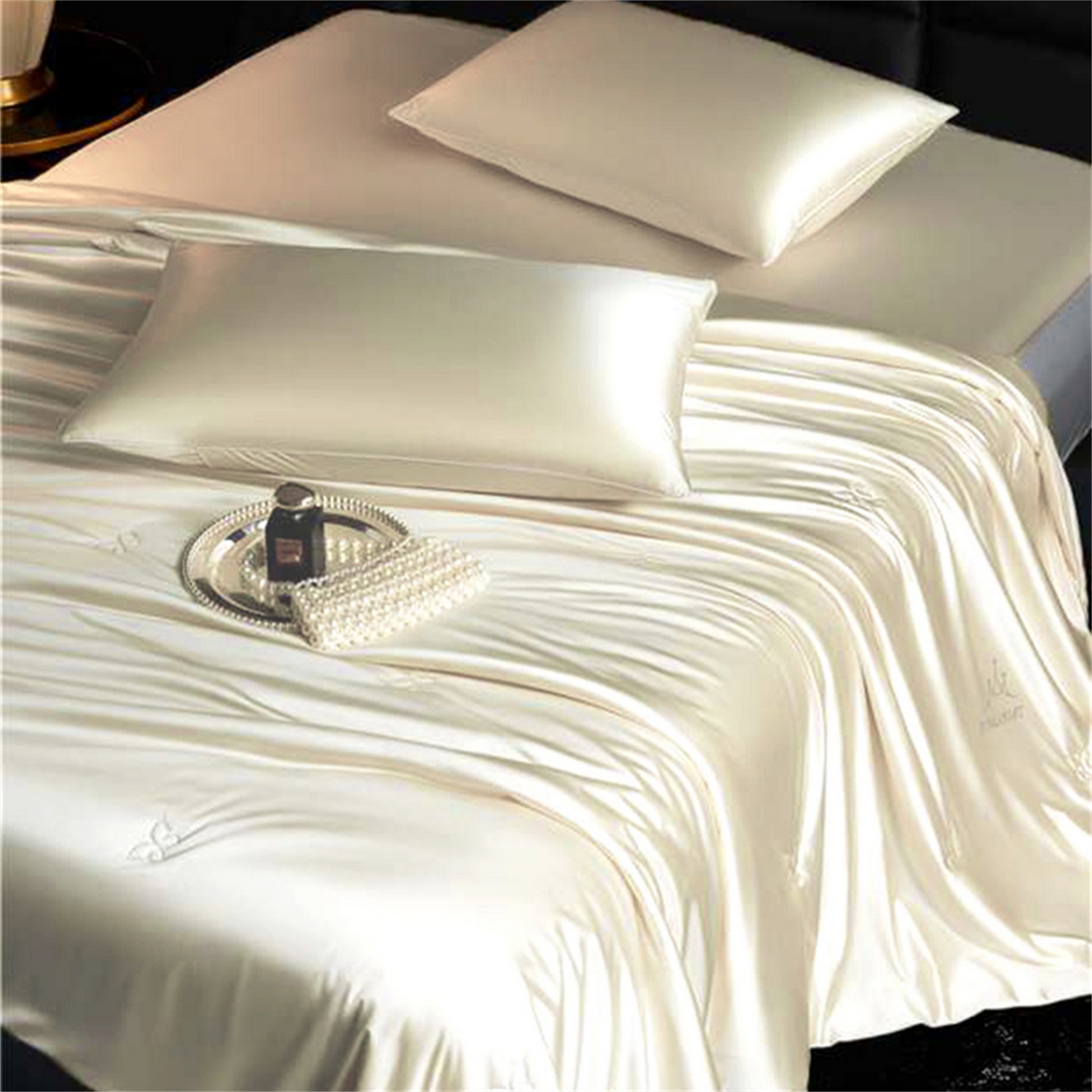 91家纺网 家纺一手货源 找家纺 鸣升家纺 2026新款100%蚕丝夏凉被可水洗柞蚕丝夏被被子被芯蚕丝被空调被蚕丝夏被桑蚕丝被 香槟