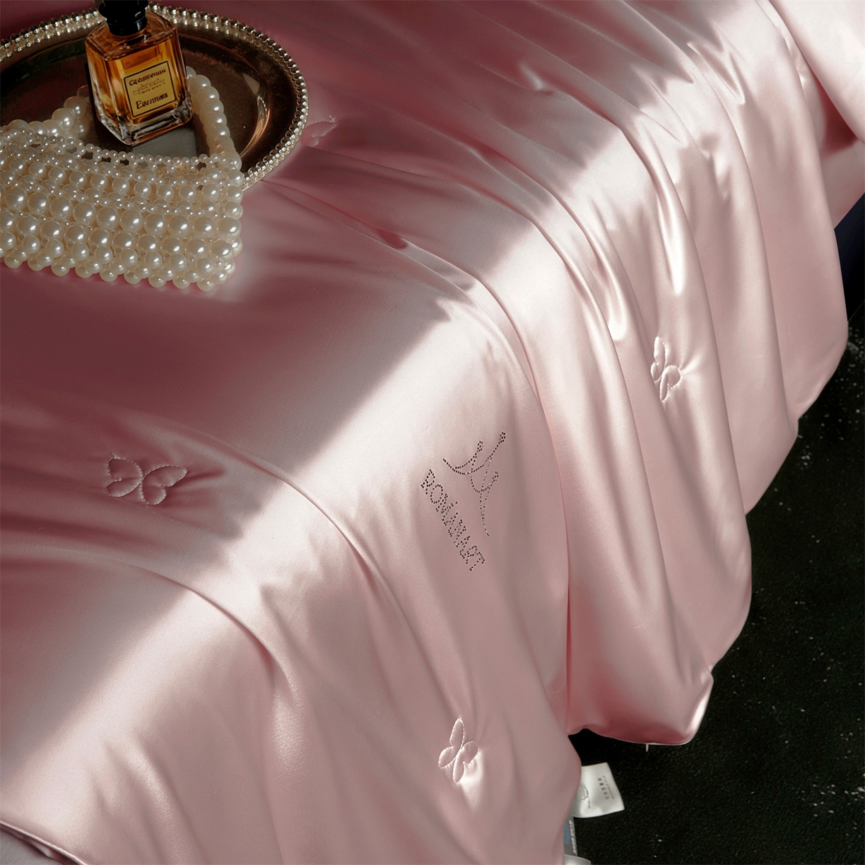 91家纺网 家纺一手货源 找家纺 鸣升家纺 2026新款100%蚕丝夏凉被可水洗柞蚕丝夏被被子被芯蚕丝被空调被蚕丝夏被桑蚕丝被 粉色