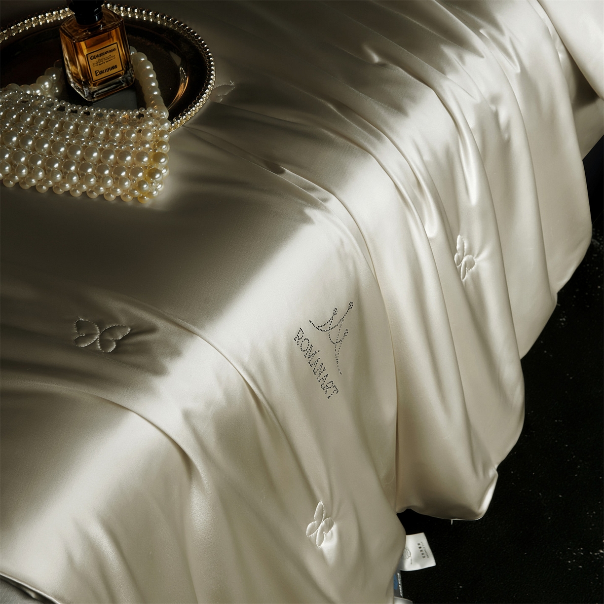 91家纺网 家纺一手货源 找家纺 鸣升家纺 2026新款100%蚕丝夏凉被可水洗柞蚕丝夏被被子被芯蚕丝被空调被蚕丝夏被桑蚕丝被 卡其色