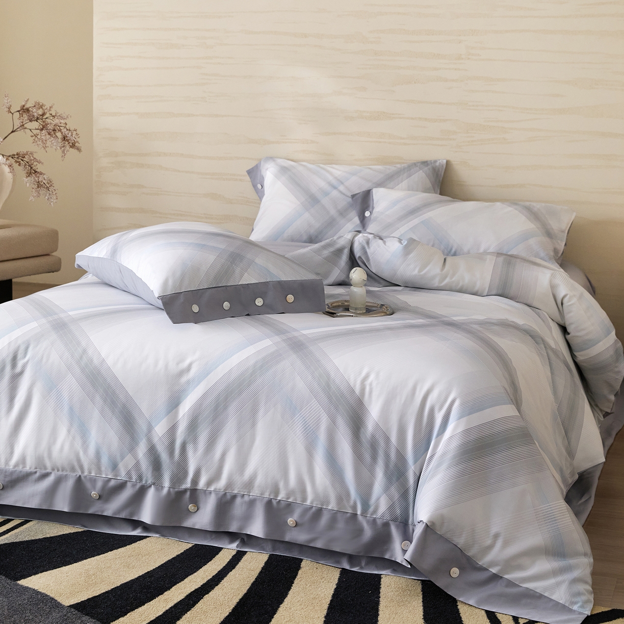 梧桐树 2026新款60支长绒棉纯棉宽边纽扣系列四件套 N610格珊蓝