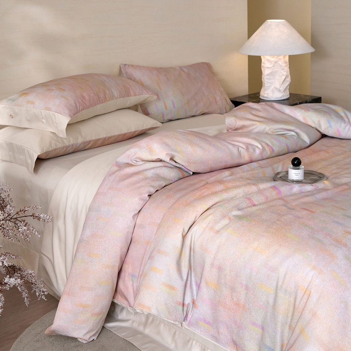 91家纺网 家纺一手货源 找家纺 梧桐树 2026新款60支长绒棉纯棉宽边纽扣系列四件套 N611繁星