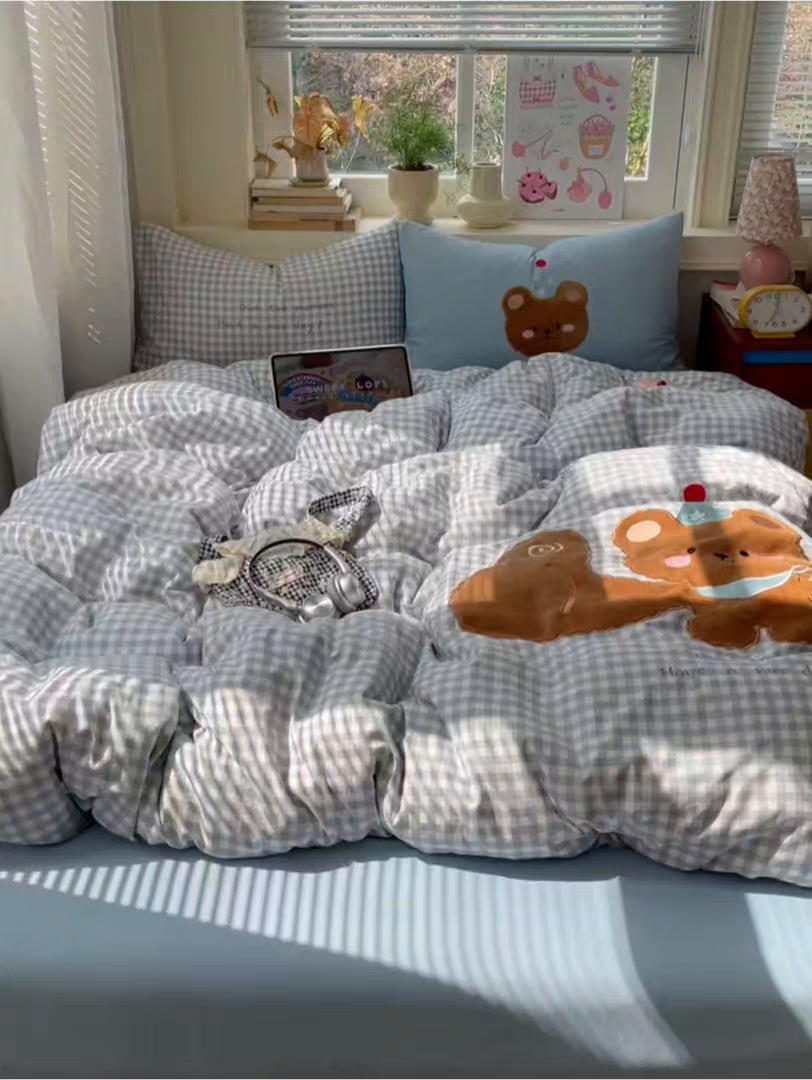 91家纺网 家纺一手货源 找家纺 （总）贝扬思家纺 2026春夏新款云朵贴布绣绣花四件套