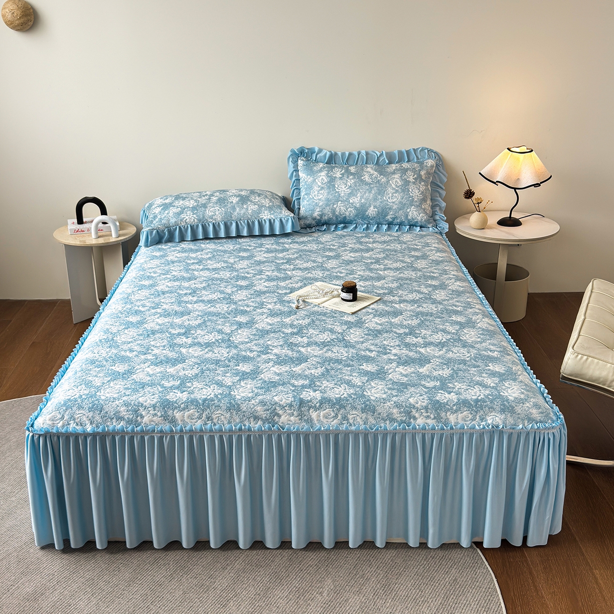 91家纺网 家纺一手货源 找家纺 柔品 2026春夏新款PE中分子床裙款凉席席子-梦里繁花 床裙 梦里繁花 蓝