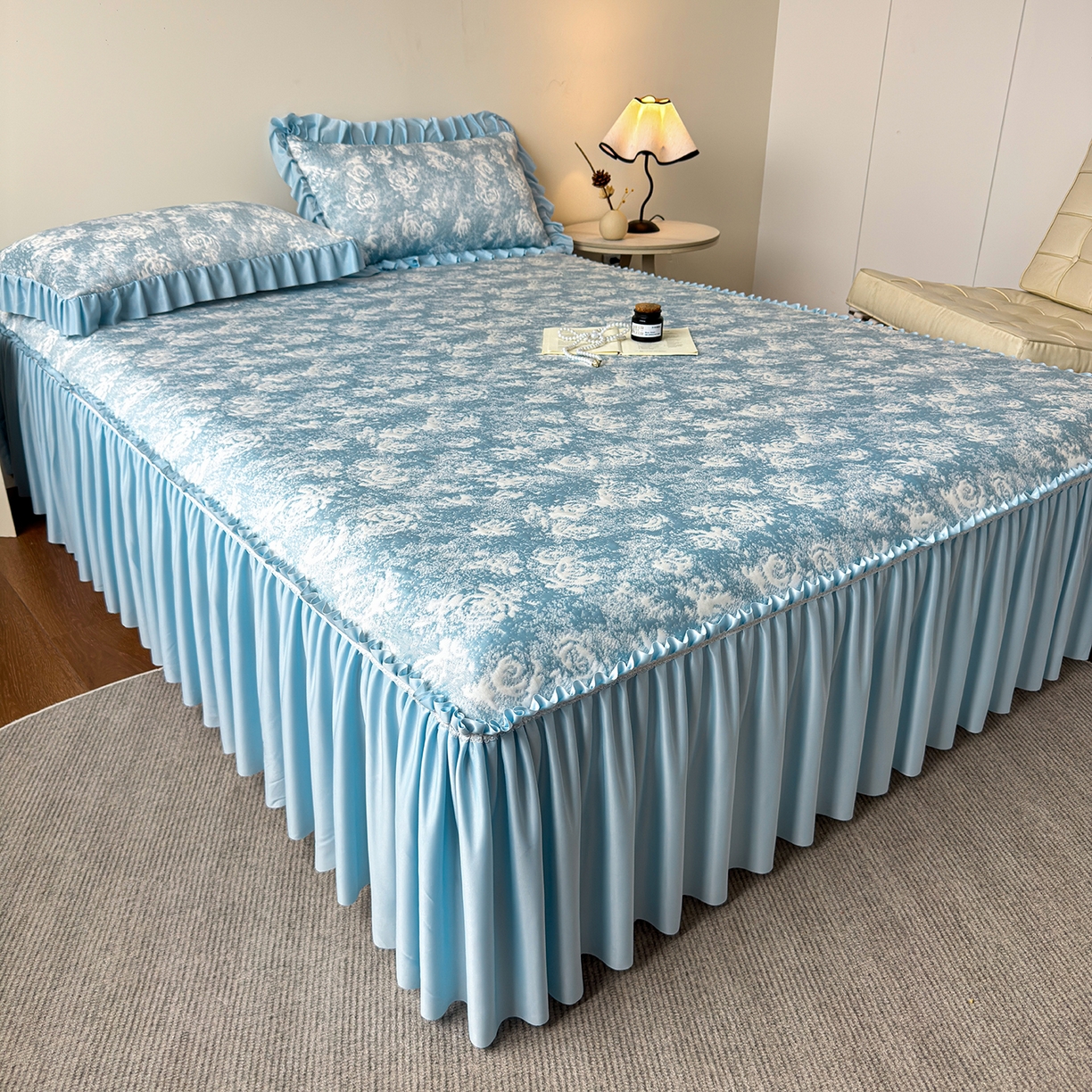 91家纺网 家纺一手货源 找家纺 柔品 2026春夏新款PE中分子床裙款凉席席子-梦里繁花 床裙 梦里繁花 蓝