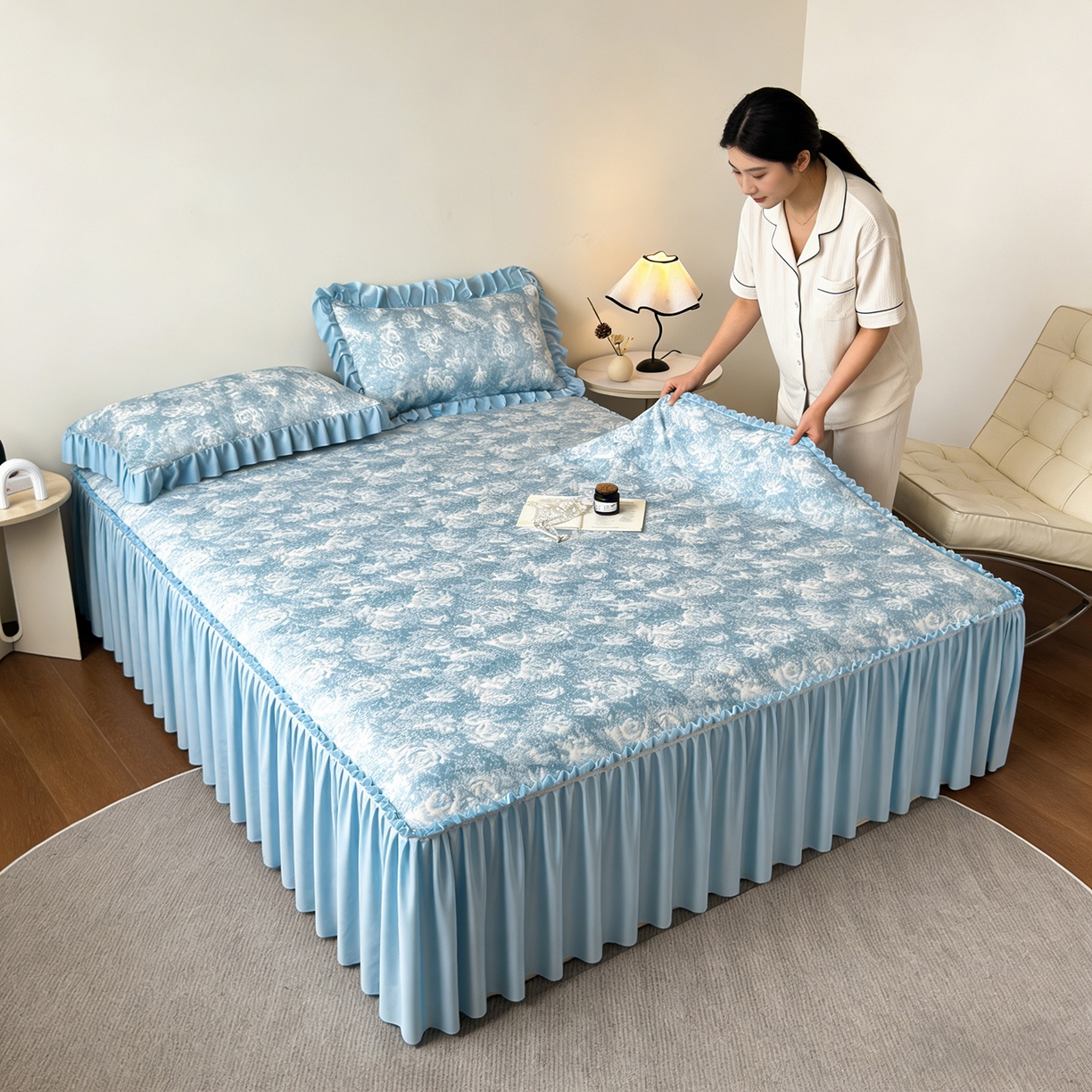 91家纺网 家纺一手货源 找家纺 柔品 2026春夏新款PE中分子床裙款凉席席子-梦里繁花 床裙 梦里繁花 蓝