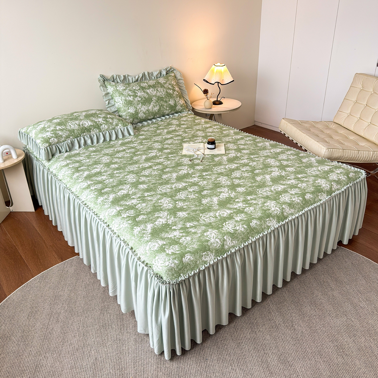 91家纺网 家纺一手货源 找家纺 柔品 2026春夏新款PE中分子床裙款凉席席子-梦里繁花 床裙 梦里繁花 绿