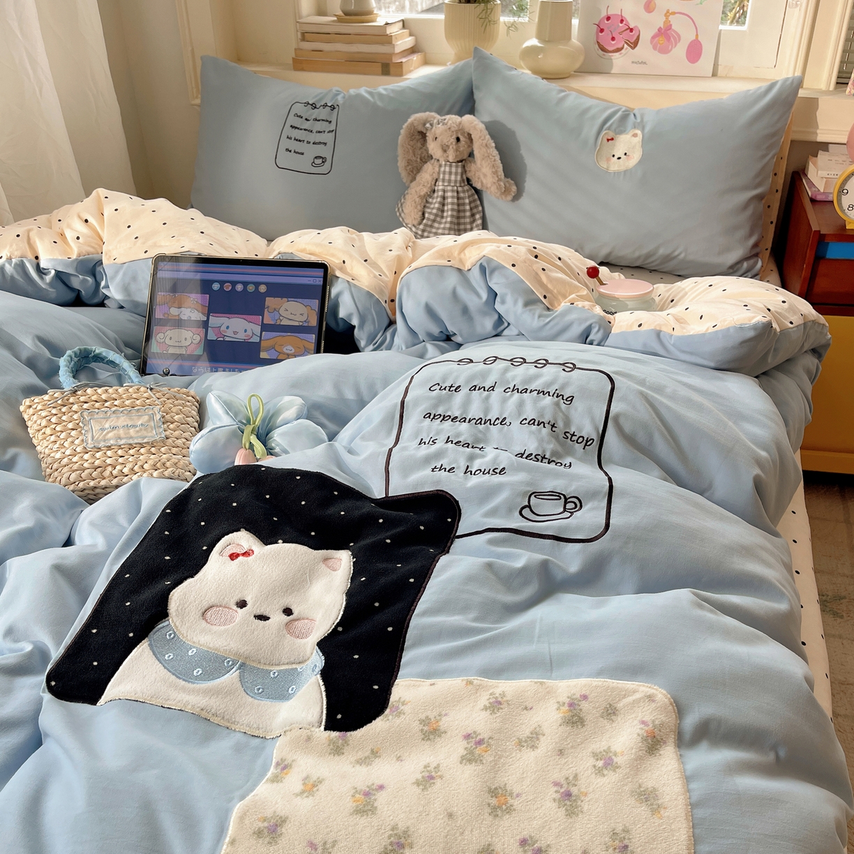 91家纺网 家纺一手货源 找家纺 贝扬思家纺 2026春夏新款云朵贴布绣绣花四件套 块块狗