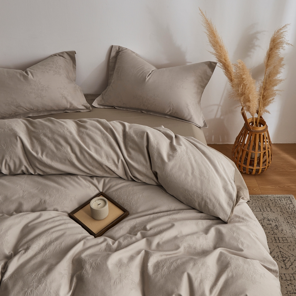 91家纺网 家纺一手货源 找家纺 顾家家居 2026新款AB面全棉厚织提花四件套 竹沁-古茶