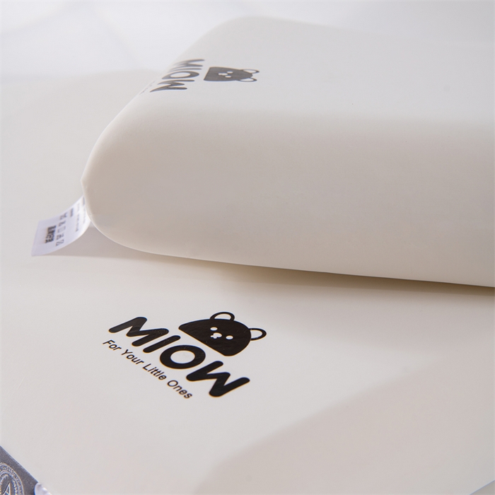 91家纺网 家纺一手货源 找家纺 云梦枕居 2026新款儿童成人太空小熊记忆棉慢回弹枕头枕芯 白色