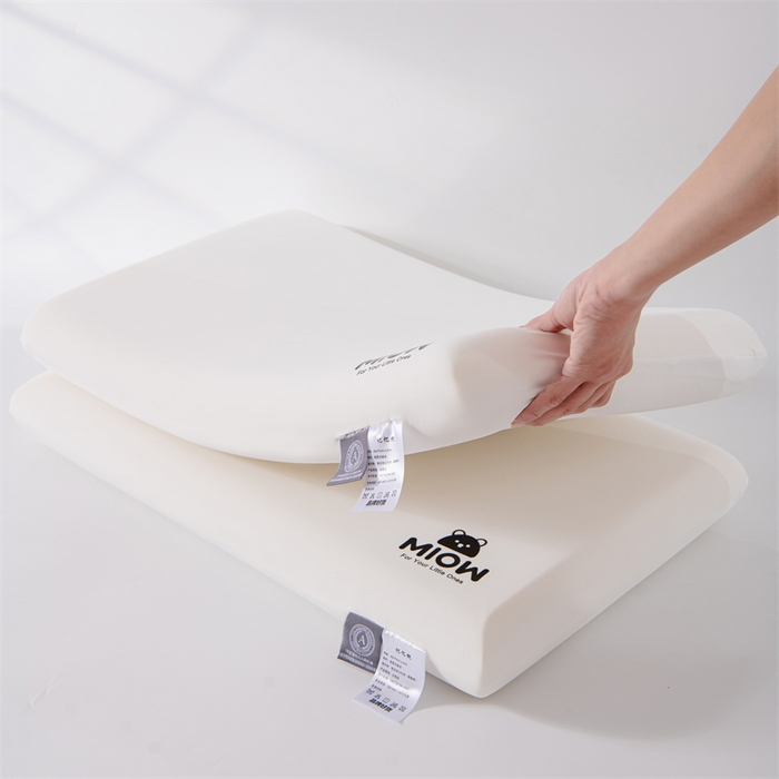 91家纺网 家纺一手货源 找家纺 云梦枕居 2026新款儿童成人太空小熊记忆棉慢回弹枕头枕芯 白色