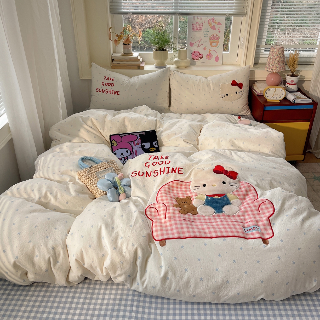 贝扬思家纺 2026春夏新款云朵贴布绣绣花四件套 沙发粉猫