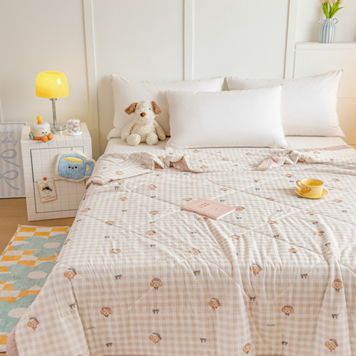 91家纺网 家纺一手货源 找家纺 帕拉美拉 2026新款A类印花冰凉丝凉感丝手包大宽边夏被 格纹乖乖狗